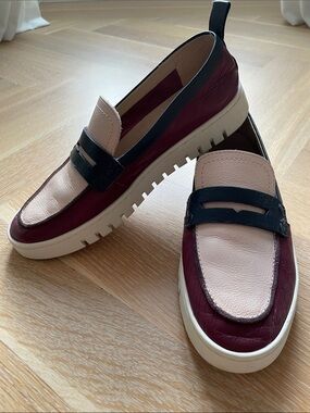 Vionic uptown size 8